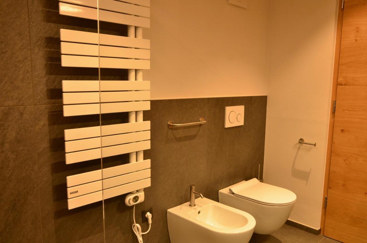 Kastelart - Karbon Aparthotel Castelrotto Luaran gambar